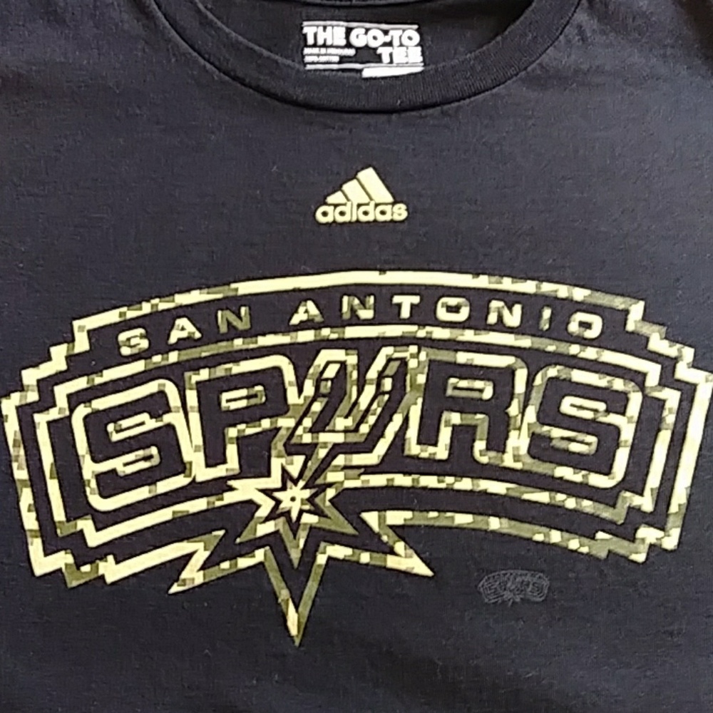 Adidas Spurs Camo Tee Sz XL